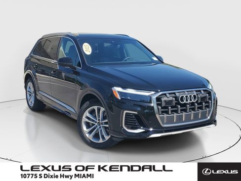 Used 2025 Audi Q7 3.0T Premium Plus AWD/4WD image 1