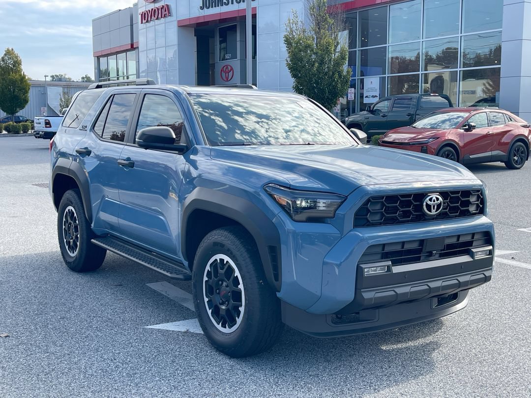 Used 2026 Toyota 4Runner TRD Off-Road Premium AWD/4WD image 2