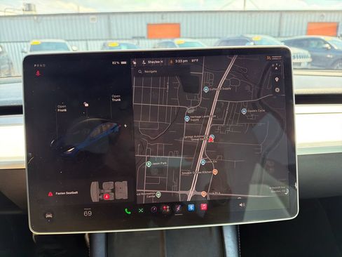 Used 2023 Tesla Model 3 Performance AWD/4WD image 17