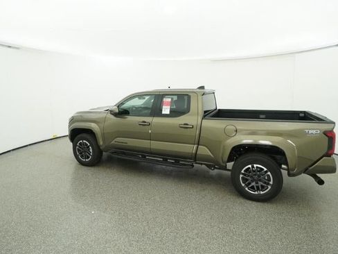 New 2025 Toyota Tacoma TRD Sport image 4