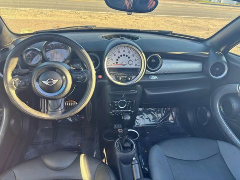 Used 2015 MINI Cooper Roadster S image 25