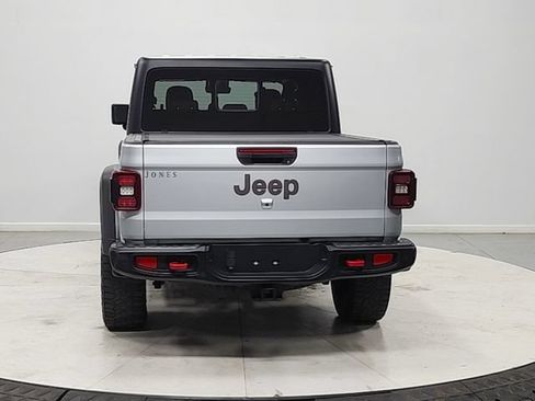 Used 2023 Jeep Gladiator Rubicon w/ LED Lighting Group AWD/4WD image 6