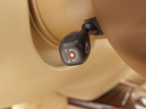 Used 2013 Mercedes-Benz S 550 4MATIC image 42