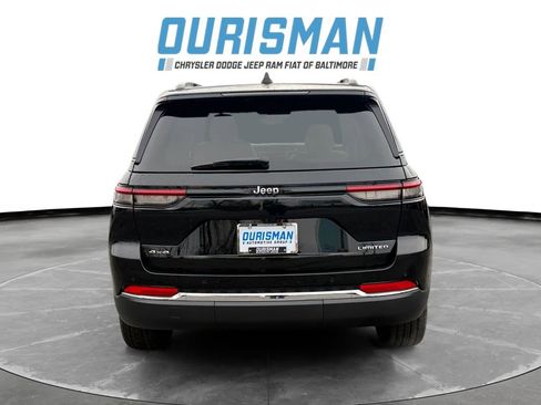 Used 2023 Jeep Grand Cherokee Limited image 5