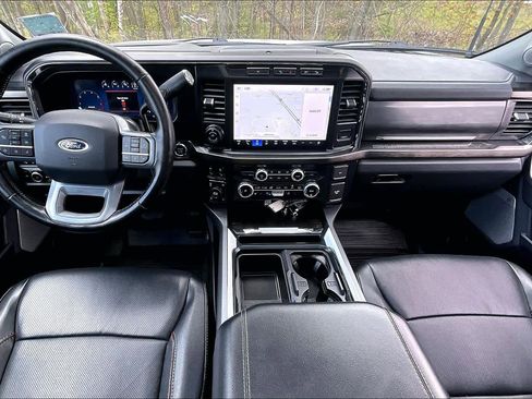 Used 2023 Ford F250 Lariat w/ Lariat Ultimate Package AWD/4WD image 15