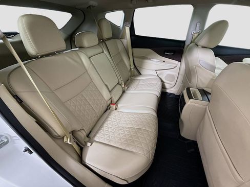 Used 2019 Nissan Murano Platinum image 28