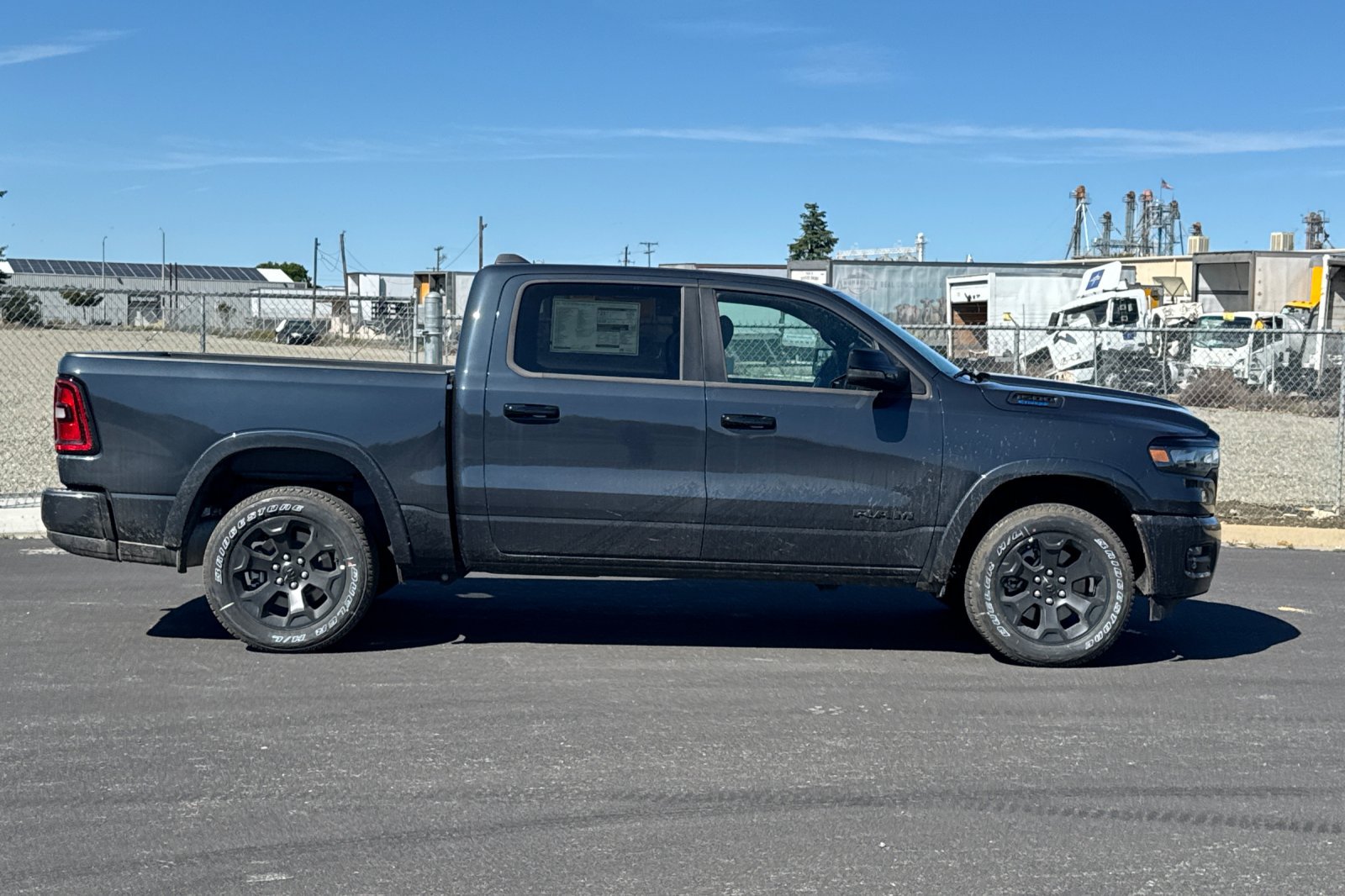 New 2026 RAM 1500 Big Horn AWD/4WD image 2