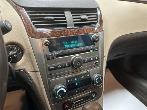 Used 2011 Chevrolet Malibu LTZ w/ HFV6 Engine Package image 11