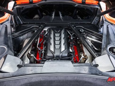 Used 2020 Chevrolet Corvette Stingray Coupe w/ 1LT RWD image 26