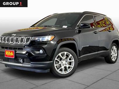 Used 2024 Jeep Compass Latitude