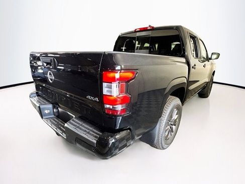 New 2025 Nissan Frontier SV w/ SV Convenience Package image 5