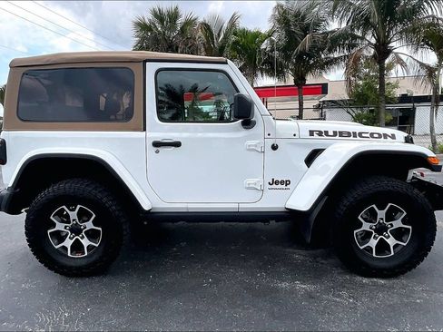 Used 2019 Jeep Wrangler Rubicon AWD/4WD image 28