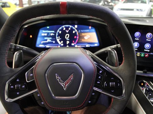 Used 2023 Chevrolet Corvette Stingray Premium Cpe w/ Z51 Performance Package image 38