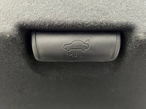 Used 2025 Hyundai Sonata SEL FWD image 39
