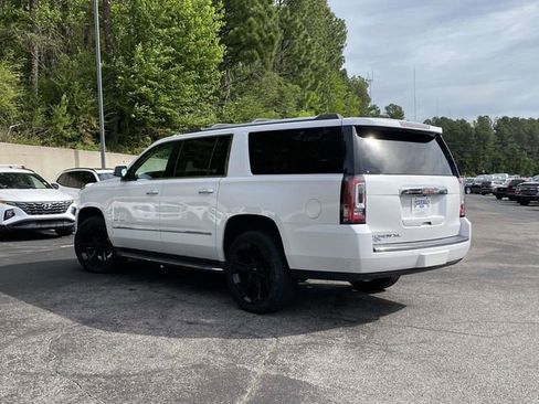 Used 2019 GMC Yukon XL Denali w/ Open Road Package AWD/4WD image 6