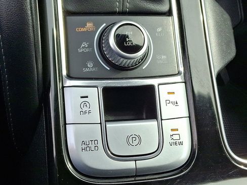 Certified 2021 Kia Telluride SX w/ SX Prestige Package image 26