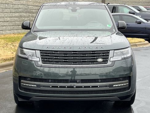 Used 2025 Land Rover Range Rover Long Wheelbase SE image 9