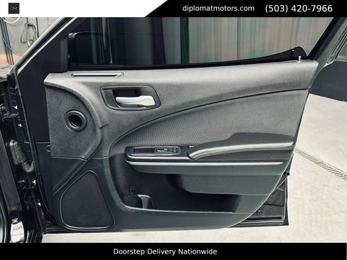 Used 2015 Dodge Charger SE w/ Popular Equipment Group RWD image 25