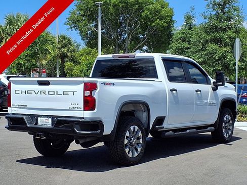 Used 2023 Chevrolet Silverado 2500 Custom AWD/4WD image 7