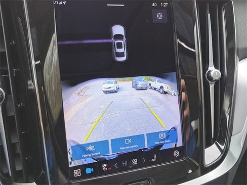 Used 2024 Volvo S60 B5 Core image 14