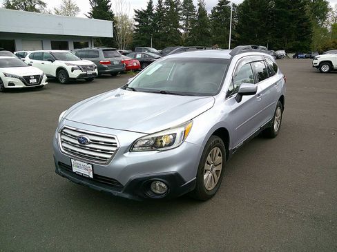 Used 2017 Subaru Outback 2.5i Premium image 1