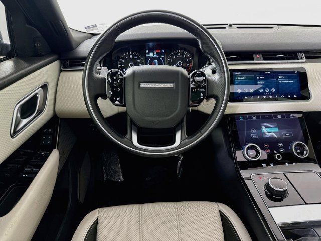 Used 2020 Land Rover Range Rover Velar R-Dynamic S AWD/4WD image 25