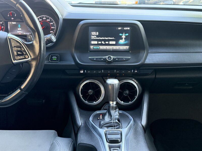 Used 2018 Chevrolet Camaro LT RWD image 17
