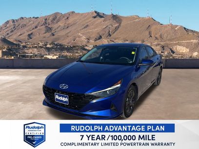 Used 2022 Hyundai Elantra SEL w/ Preferred Accessory Package