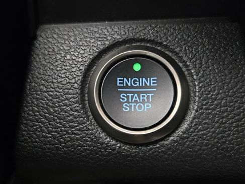 Used 2019 Ford F150 Raptor w/ Equipment Group 802A Luxury image 21