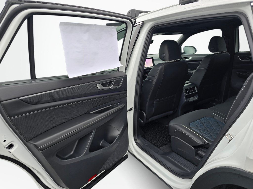 New 2026 Volkswagen Atlas Cross Sport SEL Premium R-Line AWD/4WD image 36