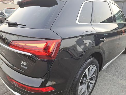 Used 2022 Audi Q5 2.0T Premium w/ Convenience Package image 19