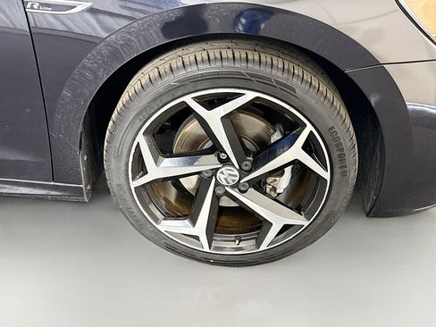 Used 2020 Volkswagen Passat 2.0T R-Line FWD image 32