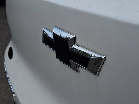Used 2023 Chevrolet TrailBlazer ACTIV w/ Technology Package FWD image 28