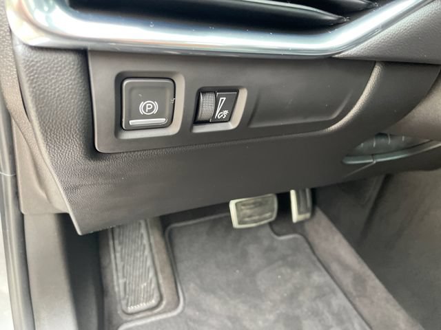 Used 2023 Cadillac XT4 Sport w/ Cold Weather Package AWD/4WD image 28