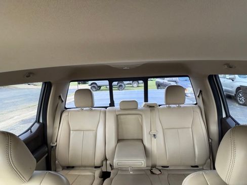 Used 2019 Ford F150 Lariat w/ Equipment Group 502A Luxury AWD/4WD image 27