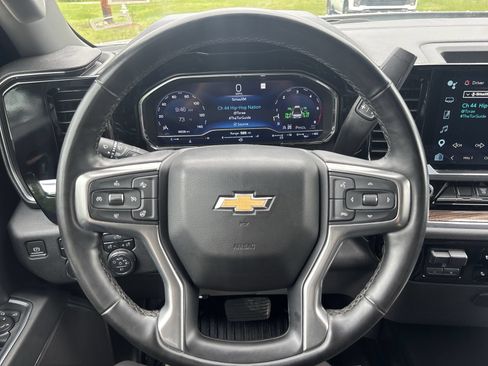 Used 2024 Chevrolet Silverado 3500 LT w/ Convenience Package AWD/4WD image 14