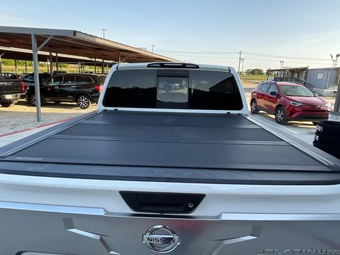 Used 2020 Nissan Titan Platinum Reserve w/ Moonroof Package AWD/4WD image 16