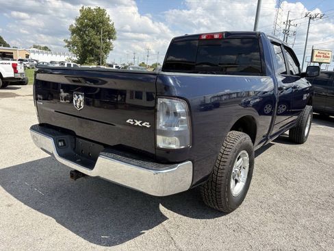 Used 2017 RAM 1500 Classic SLT AWD/4WD image 9