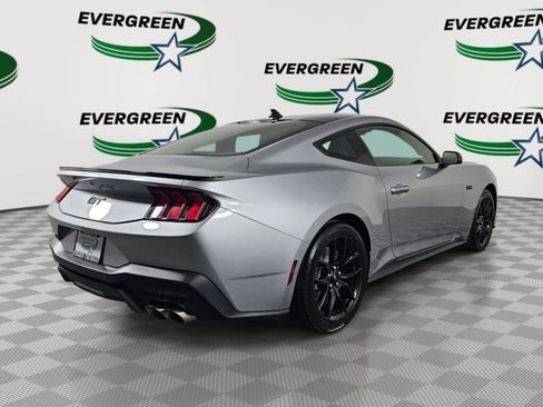 Used 2025 Ford Mustang GT RWD image 5