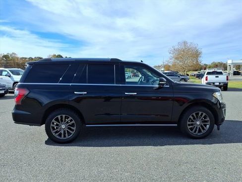 Used 2020 Ford Expedition Limited image 6