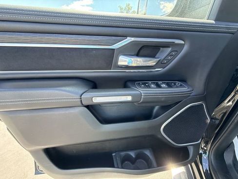 Used 2023 RAM 1500 Laramie AWD/4WD image 23