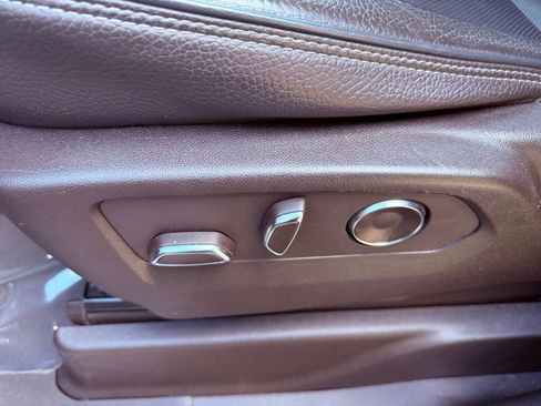 Used 2021 GMC Yukon XL Denali image 24