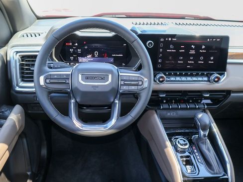 New 2026 GMC Canyon Denali image 13