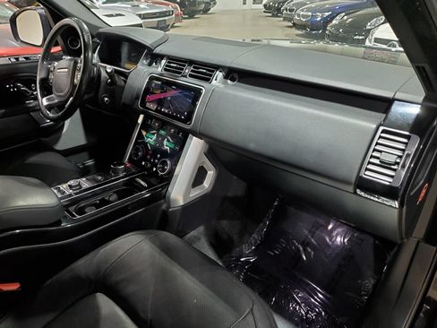Used 2018 Land Rover Range Rover HSE AWD/4WD image 15