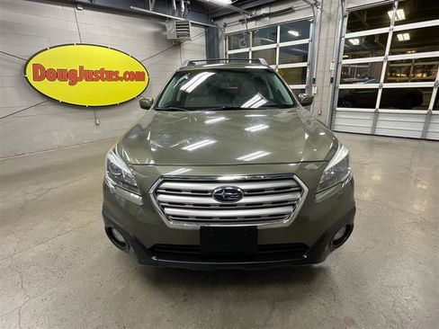 Used 2015 Subaru Outback 3.6R Limited image 8