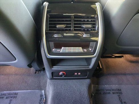 Used 2026 BMW XM Label Red AWD/4WD image 17