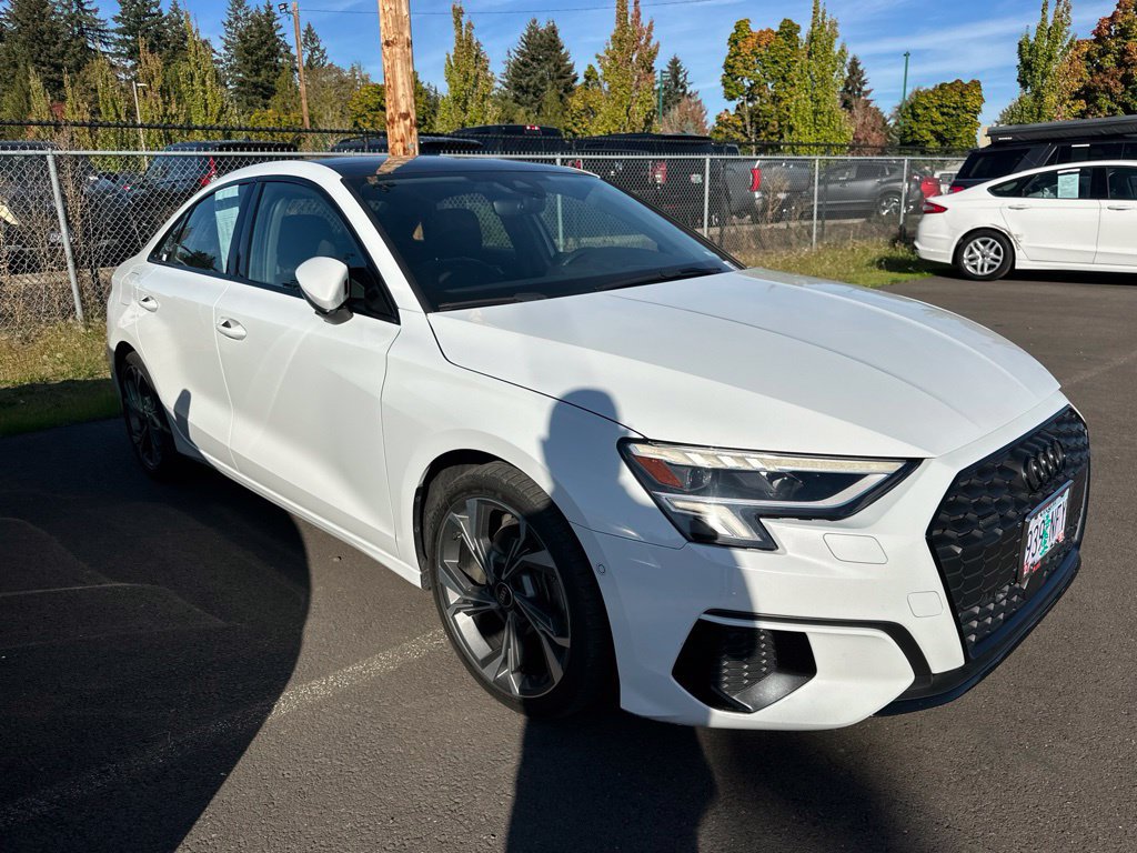 Used 2022 Audi A3 2.0T Premium Plus AWD/4WD image 3