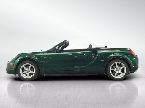 Used 2003 Toyota MR2 RWD image 2