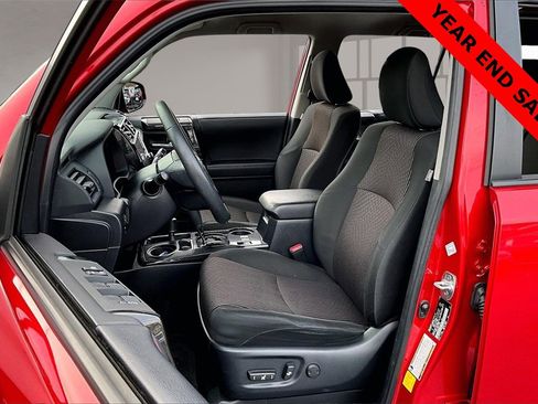 Used 2023 Toyota 4Runner TRD Off-Road image 25