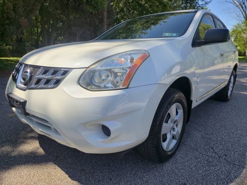 Used 2013 Nissan Rogue S AWD/4WD image 1